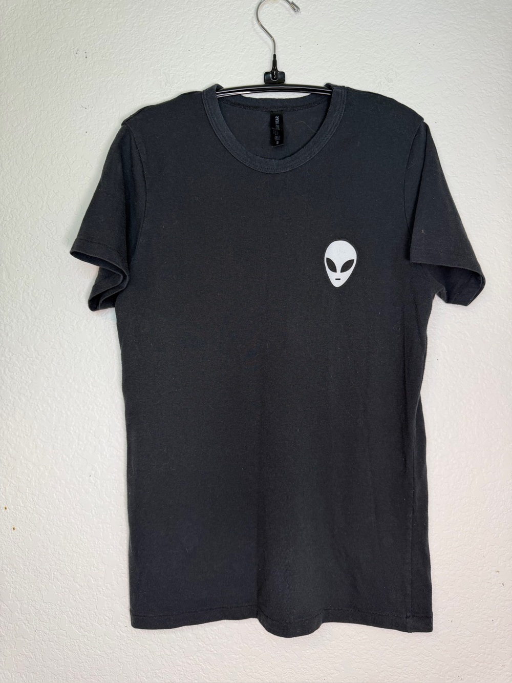 Easy Wear Black Alien Logo Crewneck Women’s T-Shirt, Size S